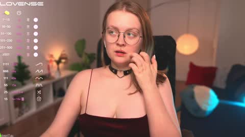 Snapshot of emilyforelsket chatting on January 2025 12:06:02 PM Emily online show from January 2025 12:06:02 PM