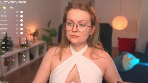 Snapshot of emilyforelsket chatting on January 2025 12:38:01 PM Emily online show from January 2025 12:38:01 PM
