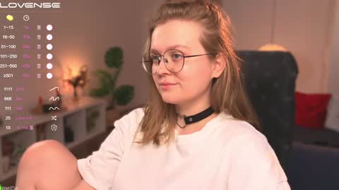 Snapshot of emilyforelsket chatting on February 2025 04:36:01 PM Emily online show from February 2025 04:36:01 PM