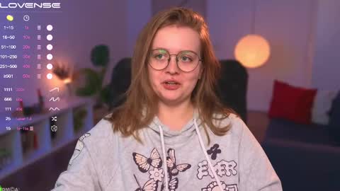 Snapshot of emilyforelsket chatting on February 2025 12:44:02 PM Emily online show from February 2025 12:44:02 PM
