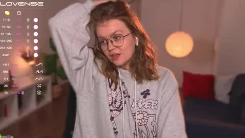 Snapshot of emilyforelsket chatting on February 2025 03:18:02 PM Emily online show from February 2025 03:18:02 PM
