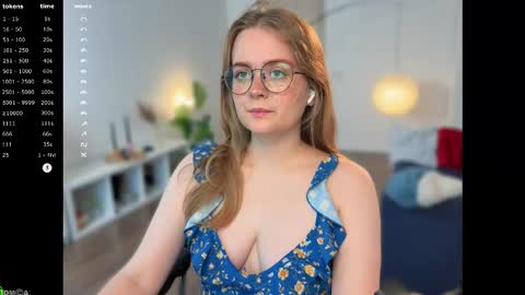 Emily  online show from October 2025 12:17:01 PM