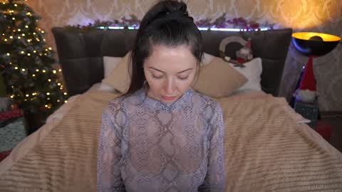 Emily online show from December 2024 05:05:01 PM