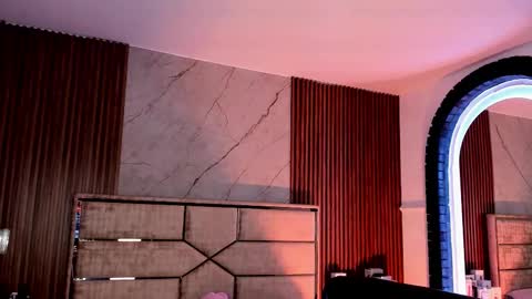 Emily Hendrix online show from October 2025 07:45:02 PM