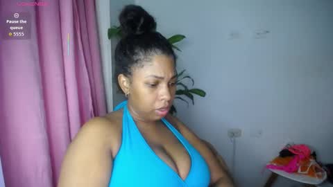 Snapshot of emilyhines__ chatting on September 2025 10:11:01 PM Emilyhines online show from September 2025 10:11:01 PM