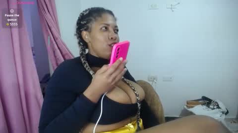 Emilyhines online show from November 2025 11:24:01 PM