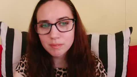 Snapshot of emilyhotflirt chatting on June 2026 01:32:02 PM Emily online show from June 2026 01:32:02 PM