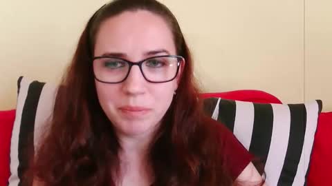 Snapshot of emilyhotflirt chatting on June 2026 01:31:02 PM Emily online show from June 2026 01:31:02 PM