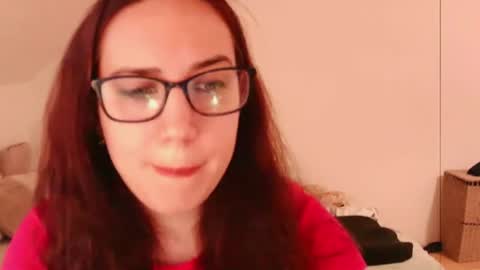 Snapshot of emilyhotflirt chatting on July 2026 12:31:01 PM Emily online show from July 2026 12:31:01 PM