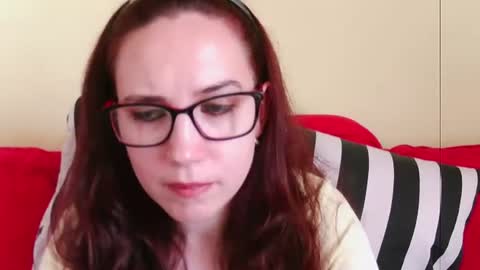 Snapshot of emilyhotflirt chatting on July 2026 01:17:01 PM Emily online show from July 2026 01:17:01 PM