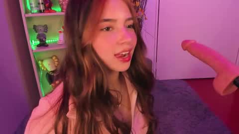 VALEEEN online show from January 2025 06:48:01 PM