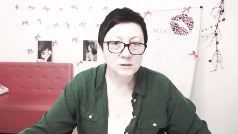 Emily online show from March 2026 06:32:01 PM