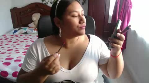 Emily Cortez online show from December 2024 04:40:02 PM