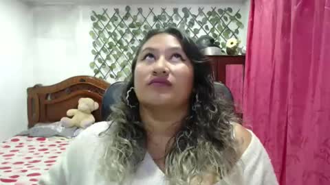 Emily Cortez online show from January 2025 11:06:02 PM