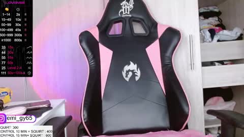 Emilyn online show from September 2025 04:51:01 PM