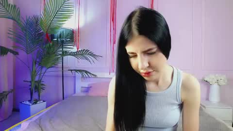 Snapshot of emilyramsey chatting on May 2026 05:31:02 PM Emily online show from May 2026 05:31:02 PM