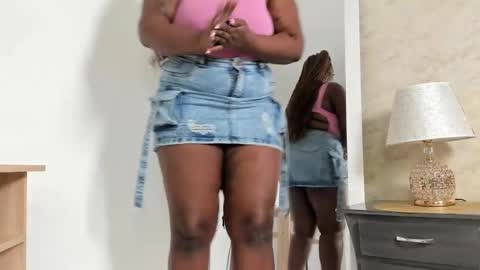 emilyrojas online show from September 2025 12:16:02 PM