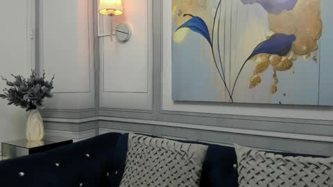 Emily online show from April 2026 11:25:01 AM