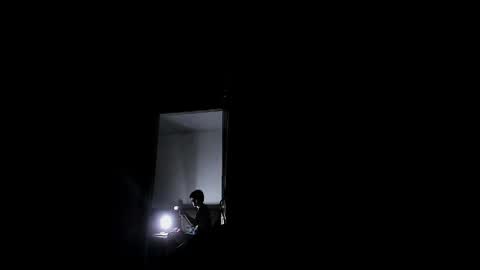  Emily Support me to have 100 likes plx online show from April 2026 08:29:02 AM