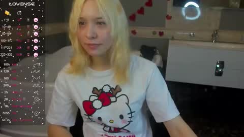 Snapshot of emilytrase chatting on March 2026 01:56:02 AM Betty online show from March 2026 01:56:02 AM