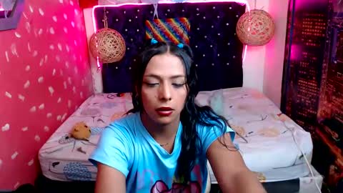 Snapshot of emilytssweet chatting on January 2025 10:35:01 PM Emily online show from January 2025 10:35:01 PM