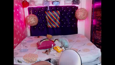 Snapshot of emilytssweet chatting on January 2025 11:07:01 PM Emily online show from January 2025 11:07:01 PM