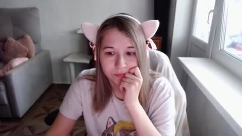 Snapshot of emilyway chatting on June 2026 08:38:01 AM emilyway online show from June 2026 08:38:01 AM