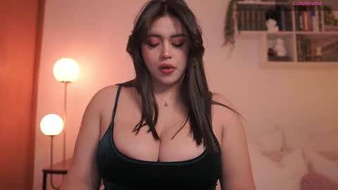 IG thickemmsss online show from March 2025 06:05:02 PM