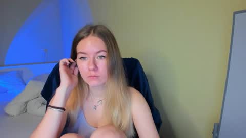 Emily online show from February 2025 07:27:01 AM