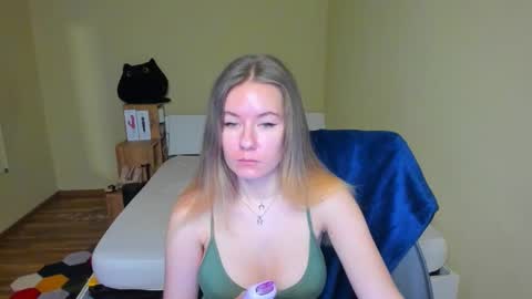 Emily online show from February 2025 08:52:02 AM