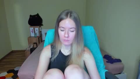 Emily online show from February 2025 08:28:02 AM