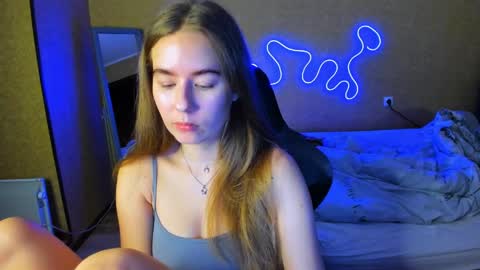 Emily online show from April 2026 08:17:01 PM
