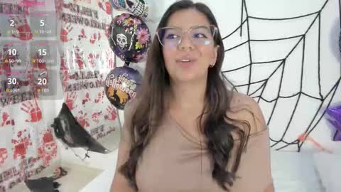 Snapshot of emilyy_cooperr chatting on October 2025 12:15:02 PM emilyy_cooperr online show from October 2025 12:15:02 PM