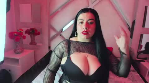 Snapshot of emilyy_moon_ chatting on May 2026 03:34:01 AM Emilyy Moon online show from May 2026 03:34:01 AM