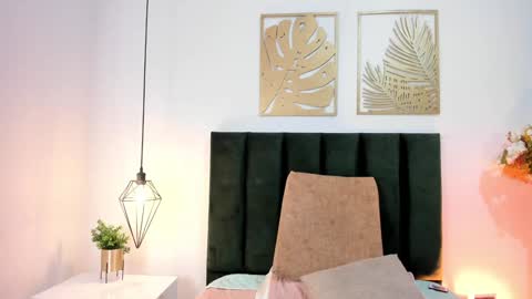 Emilyy Watson online show from December 2024 12:12:01 PM