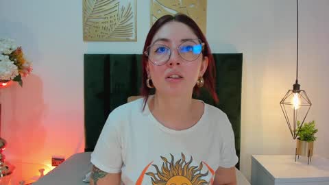 Emilyy Watson online show from December 2024 02:10:02 PM