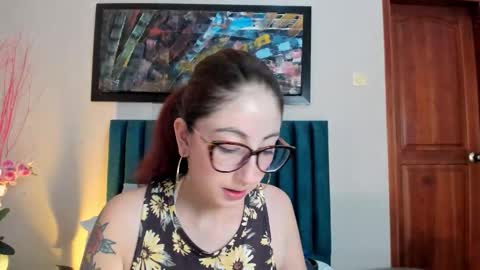 Emilyy Watson online show from December 2025 02:13:01 PM