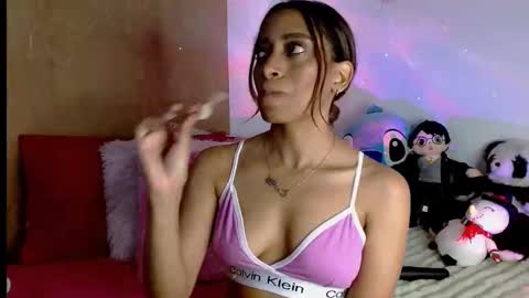 Snapshot of emilyzans07 chatting on March 2025 01:58:02 AM emilyzans07 online show from March 2025 01:58:02 AM