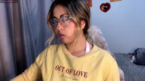 Emma Is here online show from November 2025 10:53:02 PM