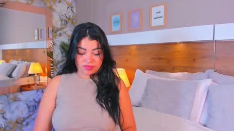 Emma  online show from January 2026 11:25:01 AM