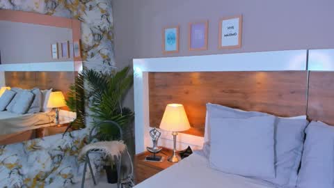 Emma  online show from February 2026 05:17:01 AM