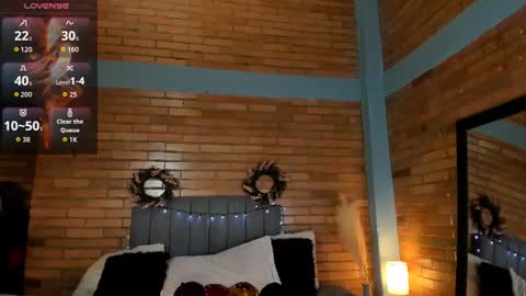 Hey Im EmmaHelp me reach 100 likes online show from June 2026 07:05:01 PM