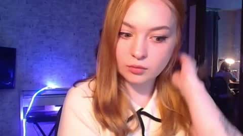 Snapshot of emma_blush69 chatting on June 2026 12:21:02 PM Emma and July online show from June 2026 12:21:02 PM