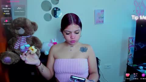 emma_boo_ online show from February 2026 03:46:02 PM