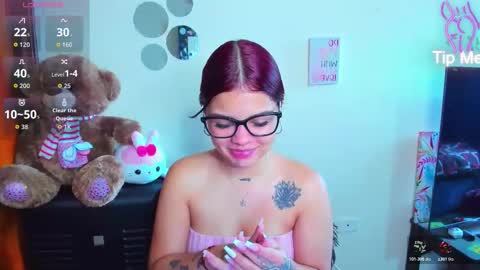 emma_boo_ online show from February 2026 03:21:01 PM