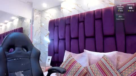 pau online show from November 2025 01:46:01 PM