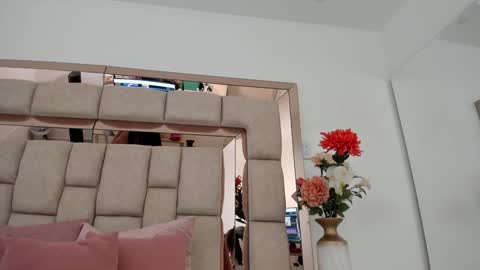 Emma Castillo online show from January 2025 10:30:02 PM