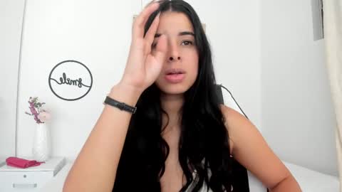 Emma Castillo online show from February 2025 01:34:01 AM