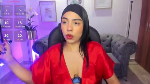  Emma online show from November 2025 02:08:01 PM