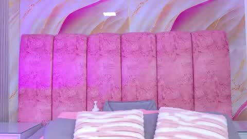 Emma online show from March 2026 03:11:01 AM